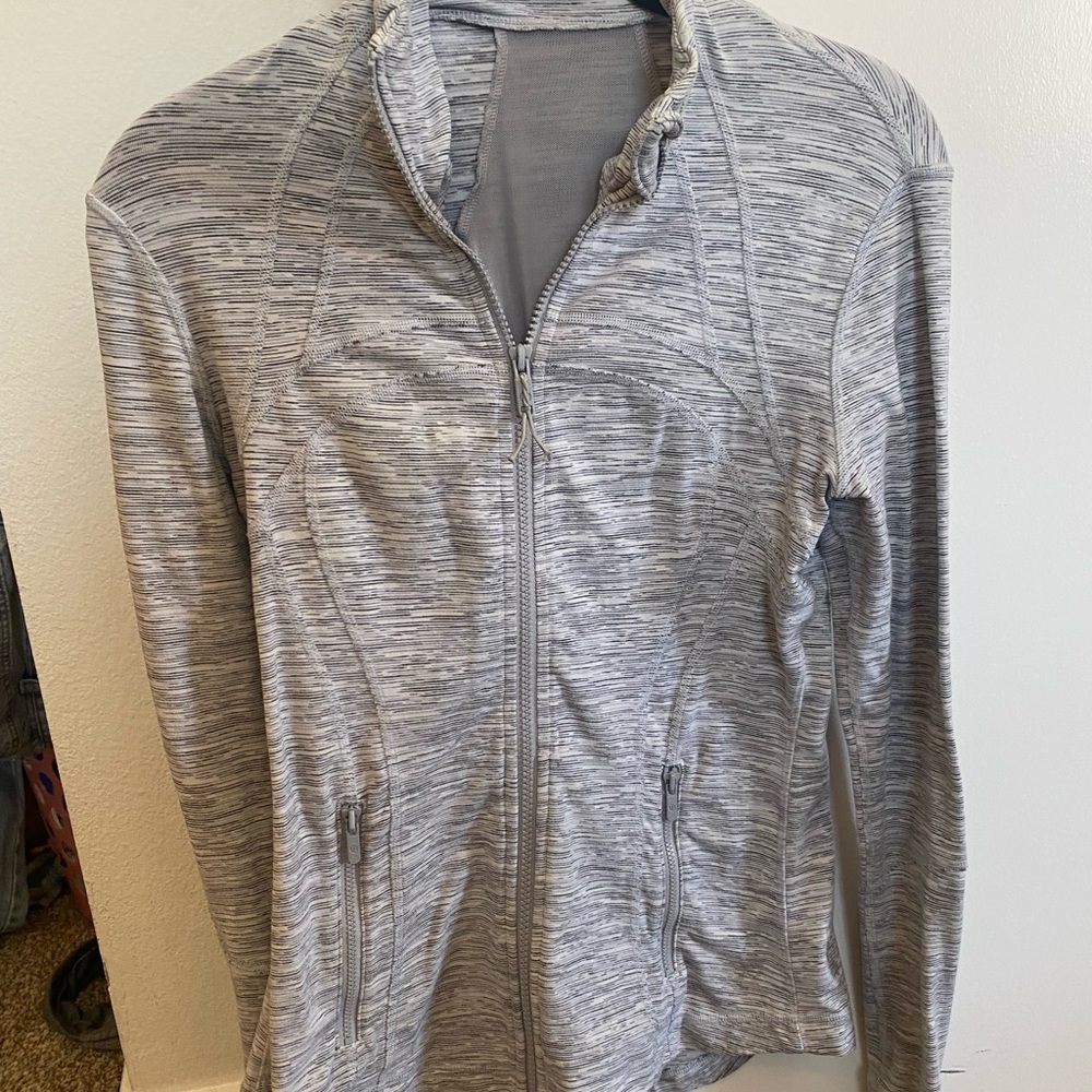 Size 4 grey lulu jacket